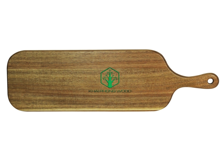 10030: Long cutting board with hole and handle, natural varnish