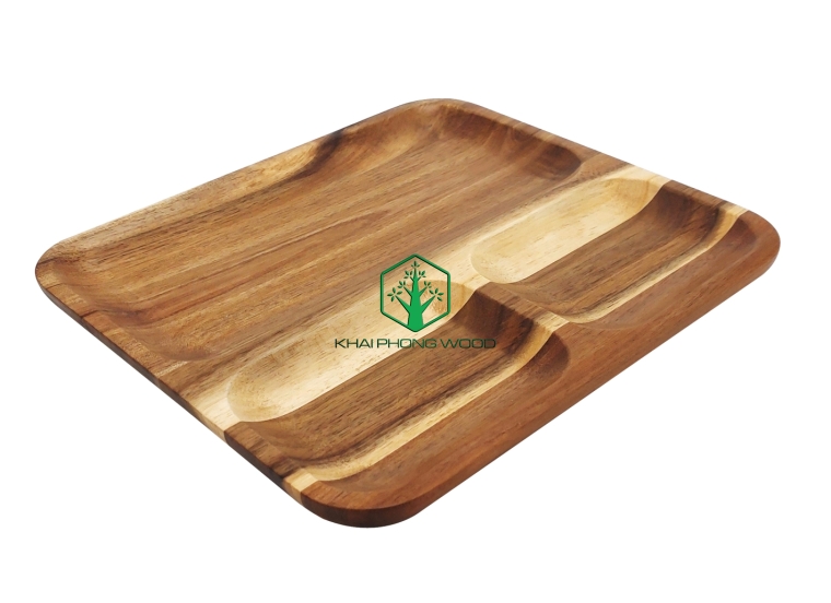 11070: Rect. Sunken tray with 3 part, natural varnish