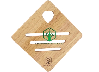 10054: Square trivet with 3 slots and 1 heart hole, natural varnish