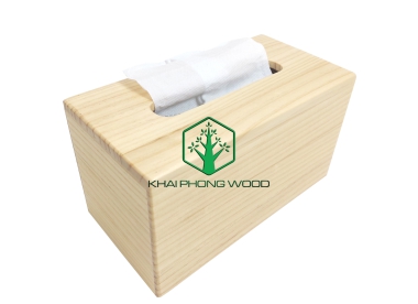 11083: Large paper box, pine wood, natural varnish.